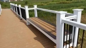 Integrated Benches to Sit and Relax