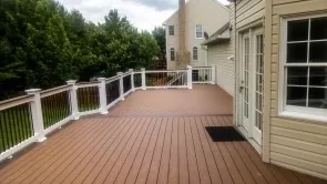 Fiberon Good Life Cabin Brown Deck